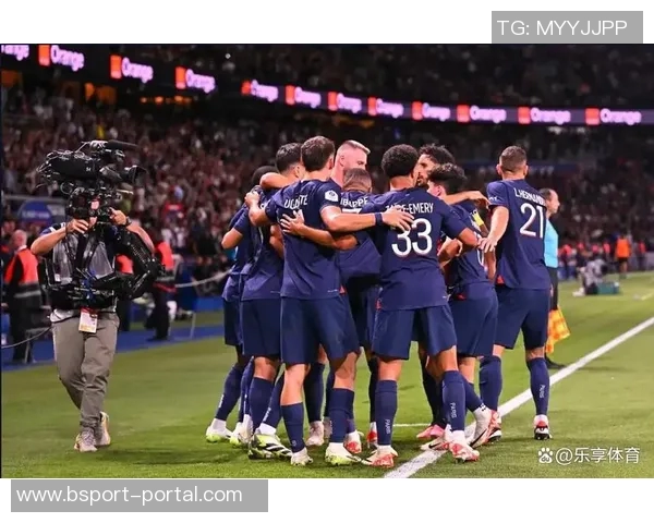 英超激战：拜仁与马竞战成平局全场沸腾精彩集锦回顾