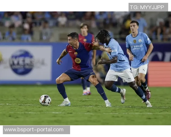 西甲精彩对决波尔图大胜曼城帽子戏法引爆全场激情