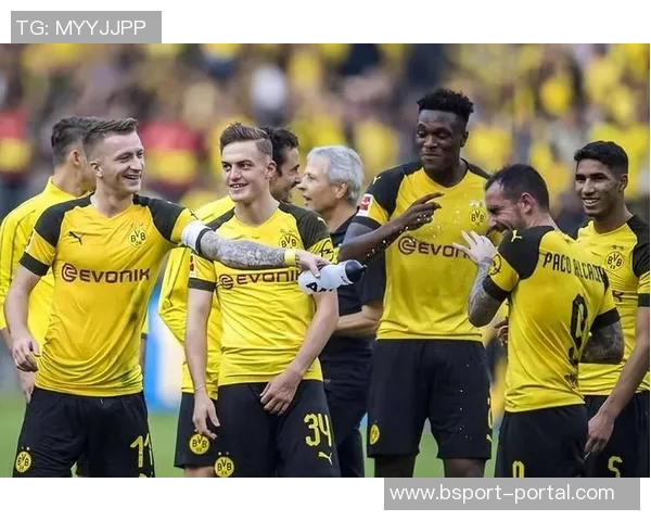 友谊赛精彩回顾里昂大胜多特蒙德引发全场热烈反响